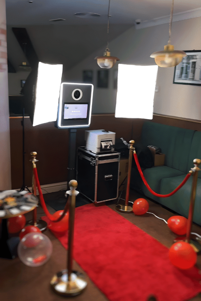 Image of Retro photo booth in Dubai