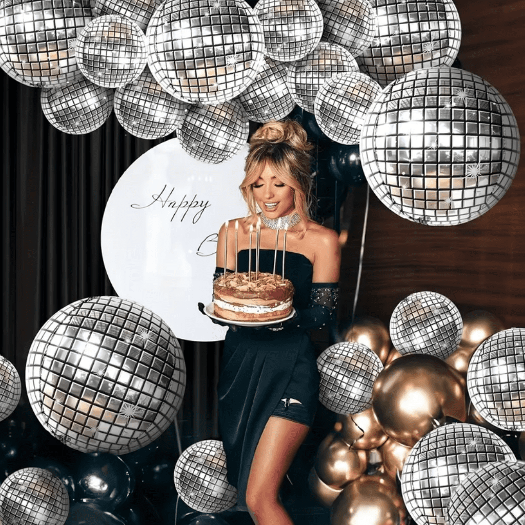 Stylish photo booth rental for weddings and receptions in Dubai and across UAE