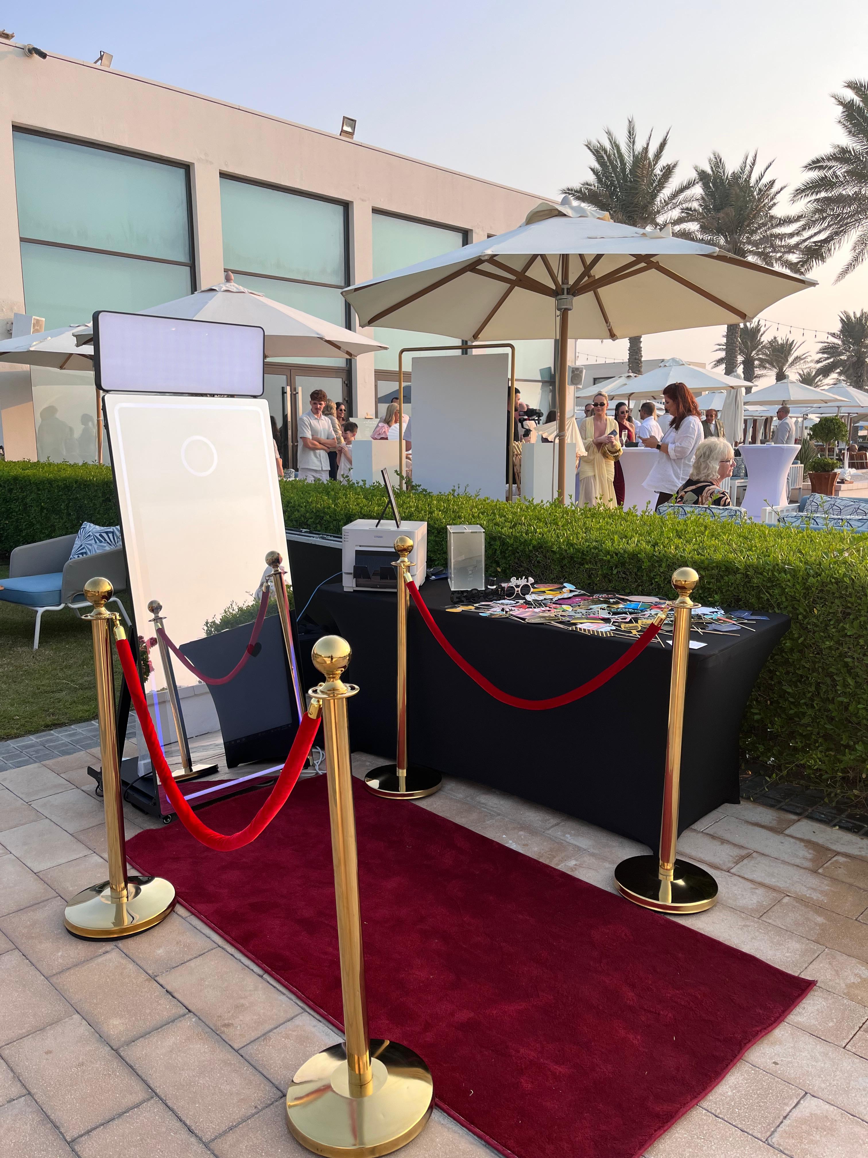 Magic Mirror Photobooth