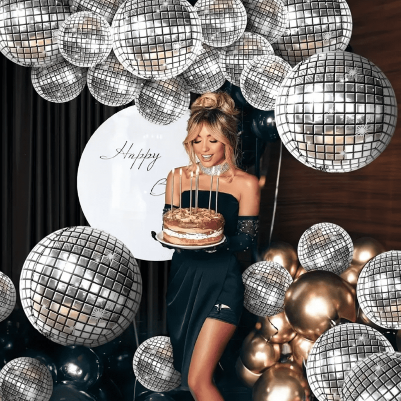 Stylish photo booth rental for weddings and receptions in Dubai and across UAE